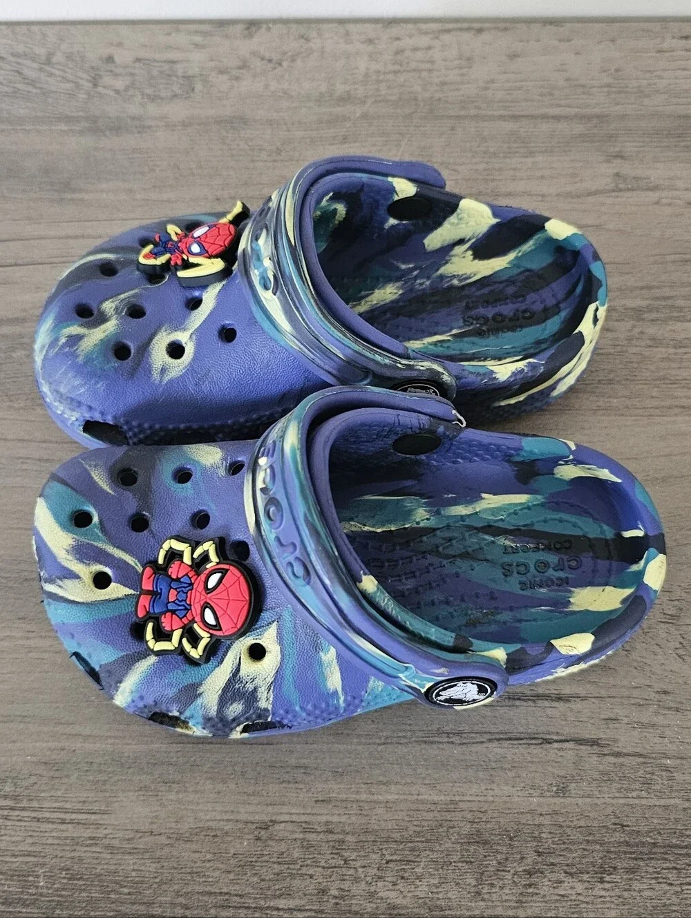 Crocs Kids Blue Teal Marble Clogs Spiderman Charm Toddler Boy 7